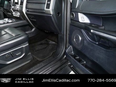 Used 2021 Ford Expedition Max XLT image 24