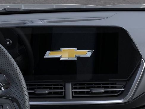 New 2026 Chevrolet Trax RS w/ Sunroof Package FWD image 20