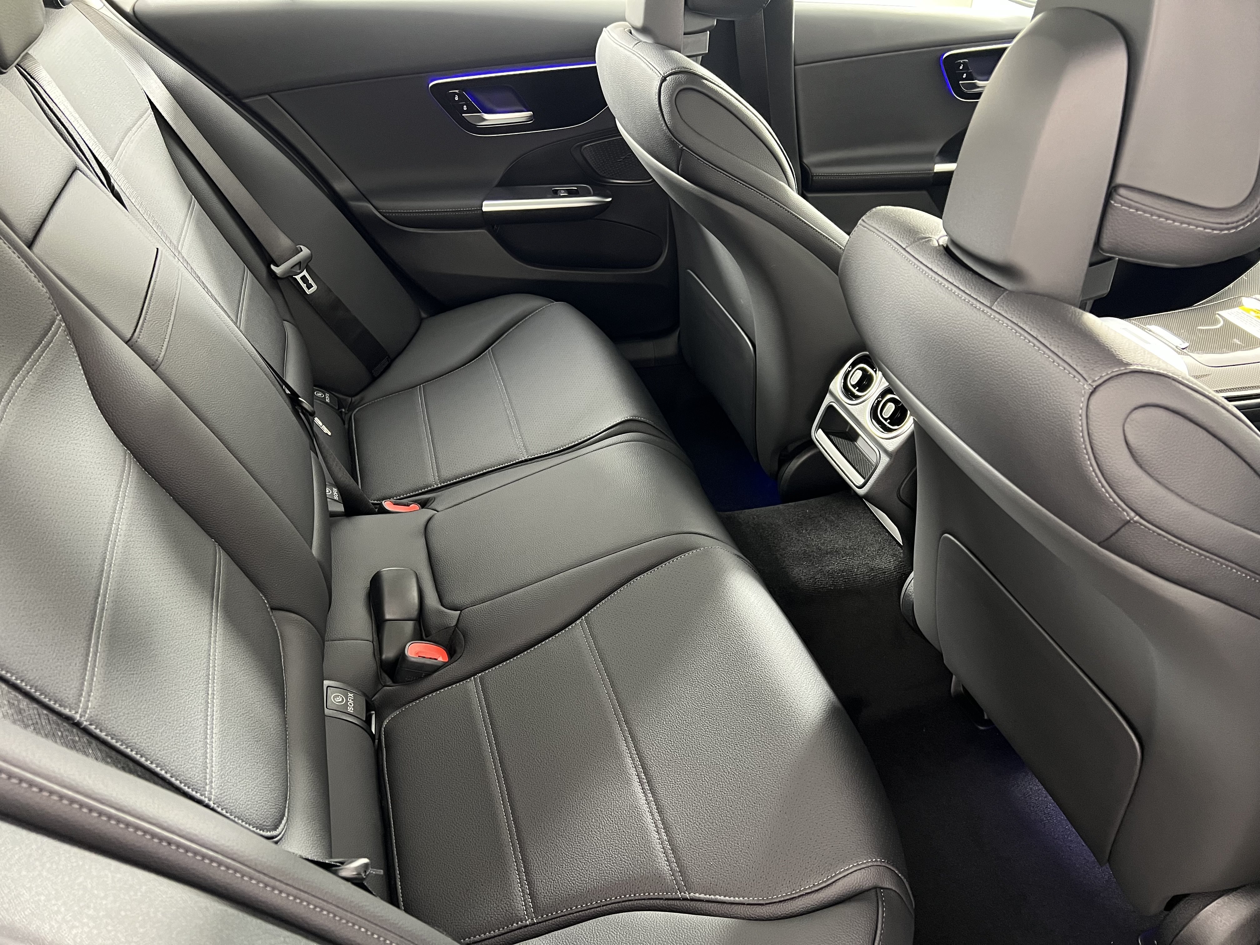 Used 2026 Mercedes-Benz C 300 4MATIC Sedan image 25