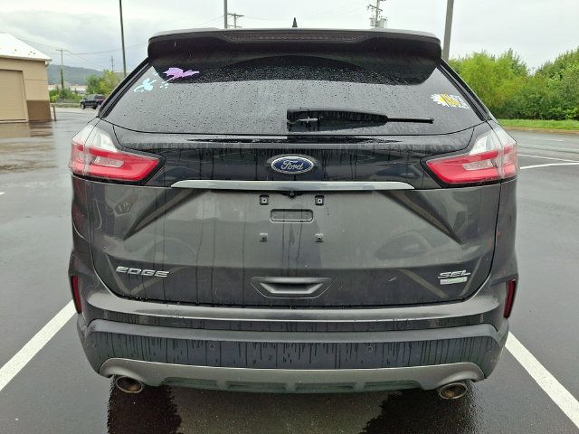 Used 2019 Ford Edge SEL w/ Equipment Group 201A FWD image 3