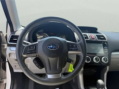 Used 2016 Subaru Forester 2.5i Limited AWD/4WD image 14