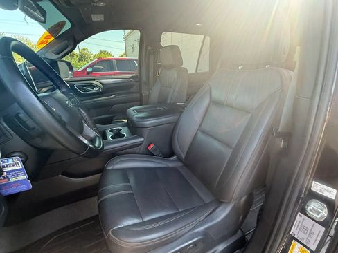 Used 2023 Chevrolet Tahoe RST w/ Luxury Package AWD/4WD image 17