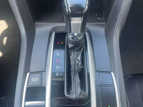 Used 2019 Honda Civic Sport image 16