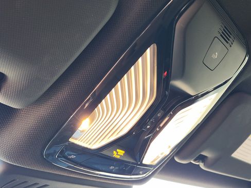 Used 2020 BMW X4 xDrive30i w/ Convenience Package image 34