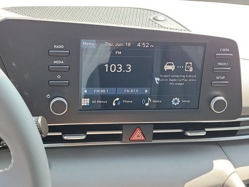 New 2026 Hyundai Elantra Sport FWD image 11