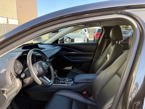 Used 2021 MAZDA CX-30 FWD 2.5 S w/ Preferred Package image 12