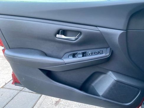 Used 2021 Nissan Sentra SV FWD image 20
