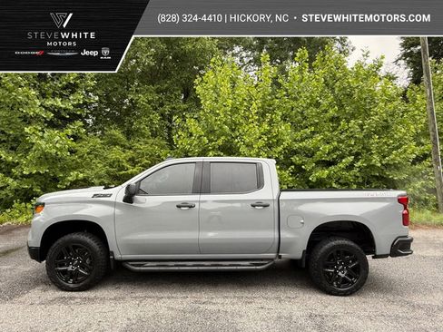 Used 2024 Chevrolet Silverado 1500 Custom Trail Boss w/ LPO, Dark Essentials Package AWD/4WD image 1