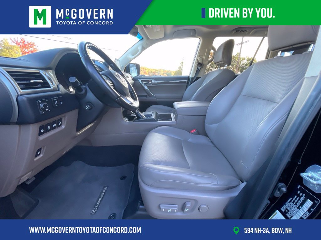 Used 2023 Lexus GX 460 Premium w/ Premium Package AWD/4WD image 11