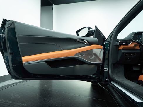 Used 2025 Lotus Emira image 15