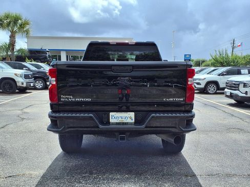 Used 2026 Chevrolet Silverado 2500 Custom w/ Custom Value Package AWD/4WD image 22