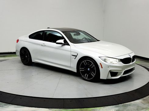 Used 2015 BMW M4 Coupe RWD image 3