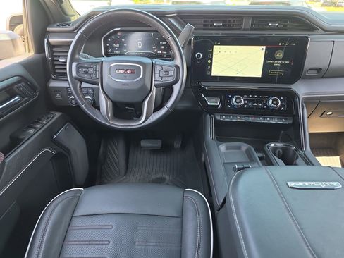 Used 2024 GMC Sierra 2500 AT4X w/ AT4X AEV Edition AWD/4WD image 13