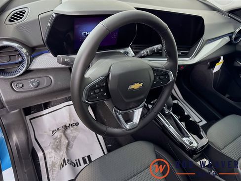 New 2026 Chevrolet Trax LT w/ Driver Confidence Package FWD image 11