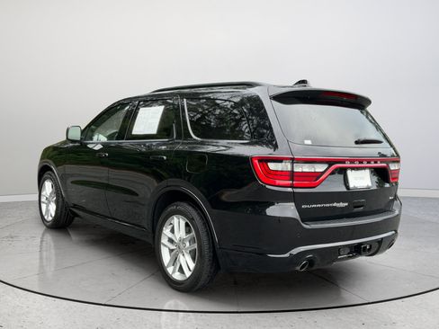 Used 2024 Dodge Durango GT RWD image 9