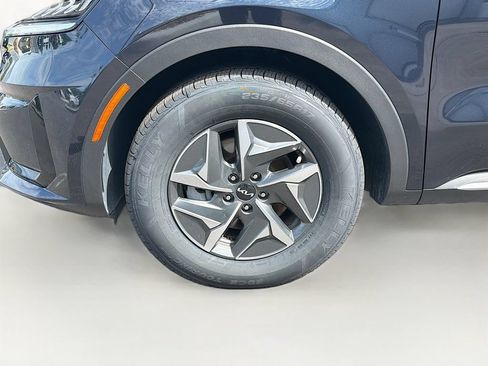 Used 2023 Kia Sorento EX FWD image 41