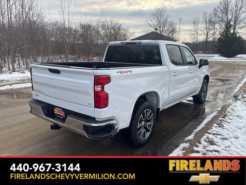 New 2025 Chevrolet Silverado 1500 LT image 9