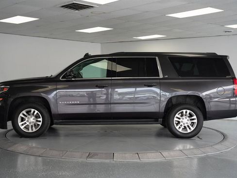 Used 2016 Chevrolet Suburban LS w/ Max Trailering Package AWD/4WD image 4