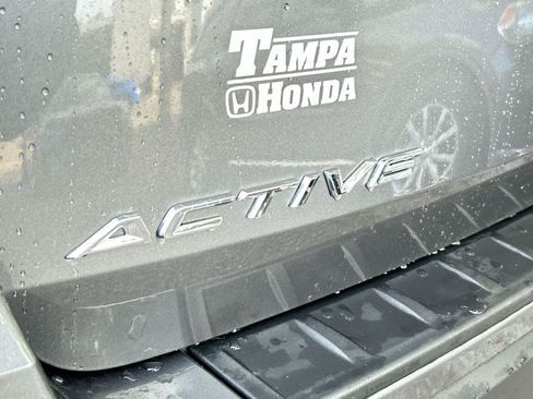 Used 2025 Ford Explorer Active w/ Active Comfort Package AWD/4WD image 8