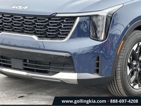 Certified 2024 Kia Sorento S w/ Panoramic Sunroof Package image 6