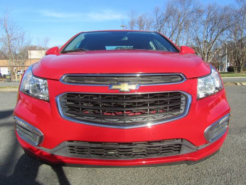 Used 2015 Chevrolet Cruze LT image 5