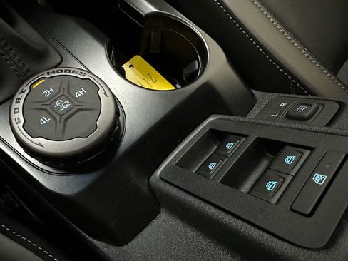 Certified 2025 Ford Bronco Outer Banks image 35