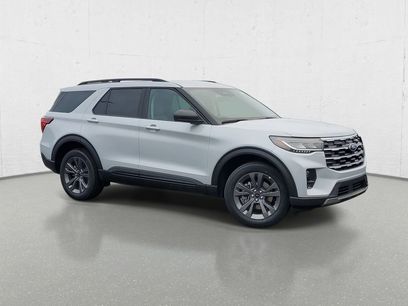 New 2026 Ford Explorer Active w/ Active Comfort Package