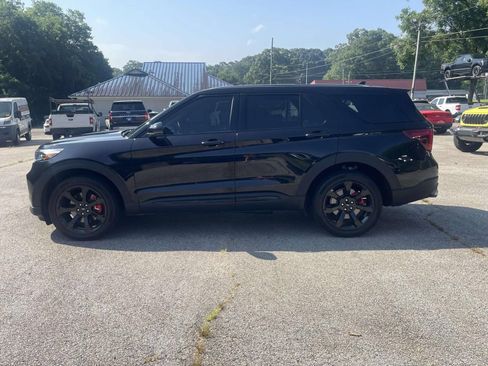 Used 2022 Ford Explorer ST w/ Equipment Group 401A AWD/4WD image 9