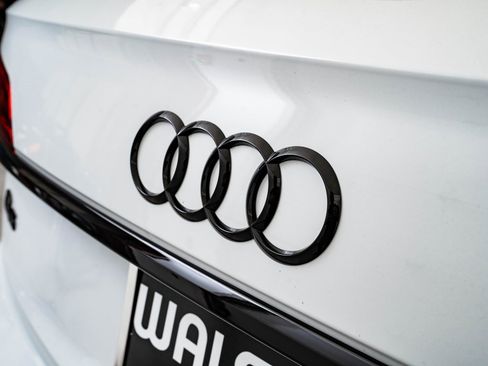 Used 2022 Audi Q5 2.0T Premium Plus image 18