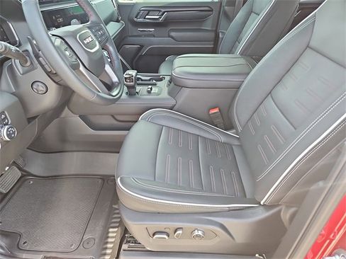 Certified 2025 GMC Sierra 1500 AT4X image 17