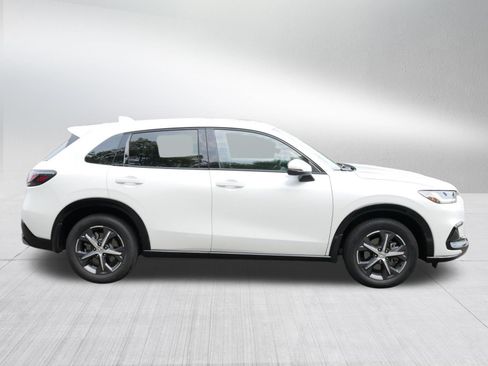 Certified 2024 Honda HR-V EX-L image 8