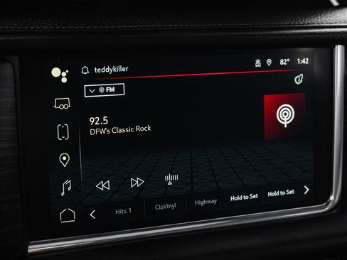 Used 2022 GMC Yukon Denali AWD/4WD image 31