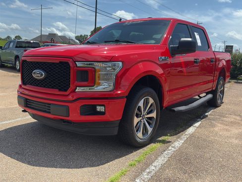 Used 2020 Ford F150 XL w/ Equipment Group 101A Mid AWD/4WD image 9