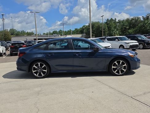 Used 2025 Honda Civic Sport image 8