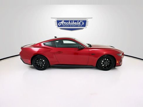 Used 2024 Ford Mustang GT RWD image 9
