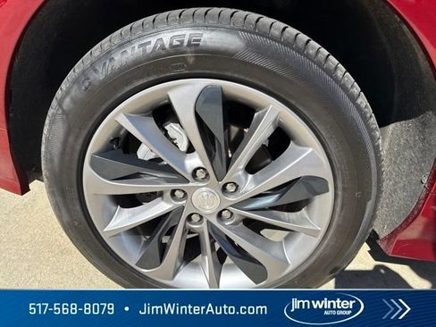 Used 2023 Buick Encore GX Select w/ Sport Touring Package AWD/4WD image 4