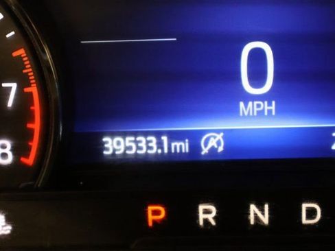 Used 2024 Ford Explorer XLT w/ Equipment Group 202A image 16