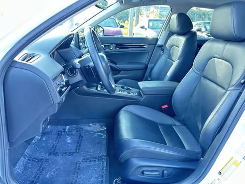 Used 2024 Honda Civic Touring image 13