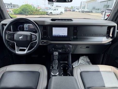 Used 2023 Ford Bronco Wildtrak AWD/4WD image 24