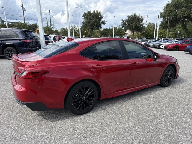Used 2026 Toyota Camry SE FWD image 2