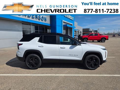 New 2026 Chevrolet Equinox LT w/ Convenience Package II AWD/4WD image 8