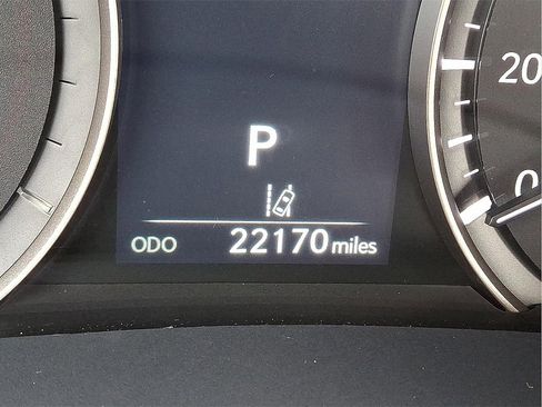 Used 2018 Lexus RX 450h AWD image 18