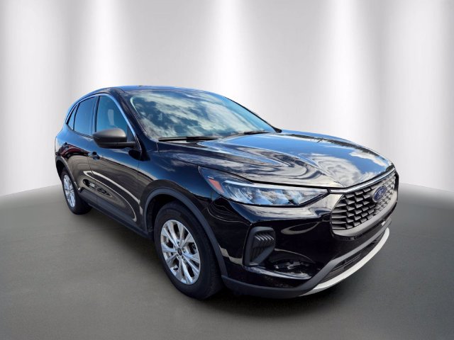 Used 2023 Ford Escape Active w/ Tech Pack #1 FWD image 5