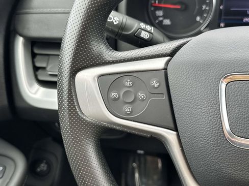 Used 2023 GMC Terrain SLE w/ Driver Convenience Package image 23