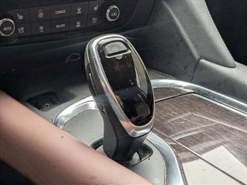 Used 2018 Buick Enclave Avenir w/ LPO, Cargo Package image 3