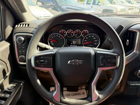 Used 2020 Chevrolet Silverado 1500 RST w/ RST Value Package image 13