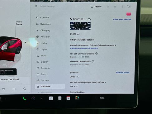 Used 2024 Tesla Model 3 Performance image 18