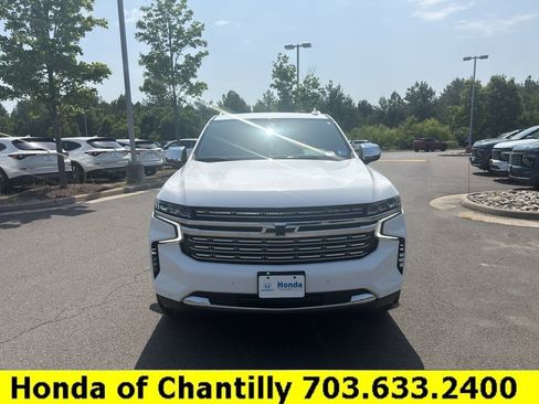 Used 2023 Chevrolet Tahoe Premier AWD/4WD image 2