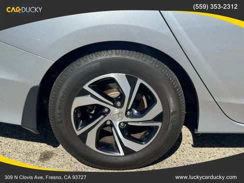 Used 2016 Honda Accord LX image 24