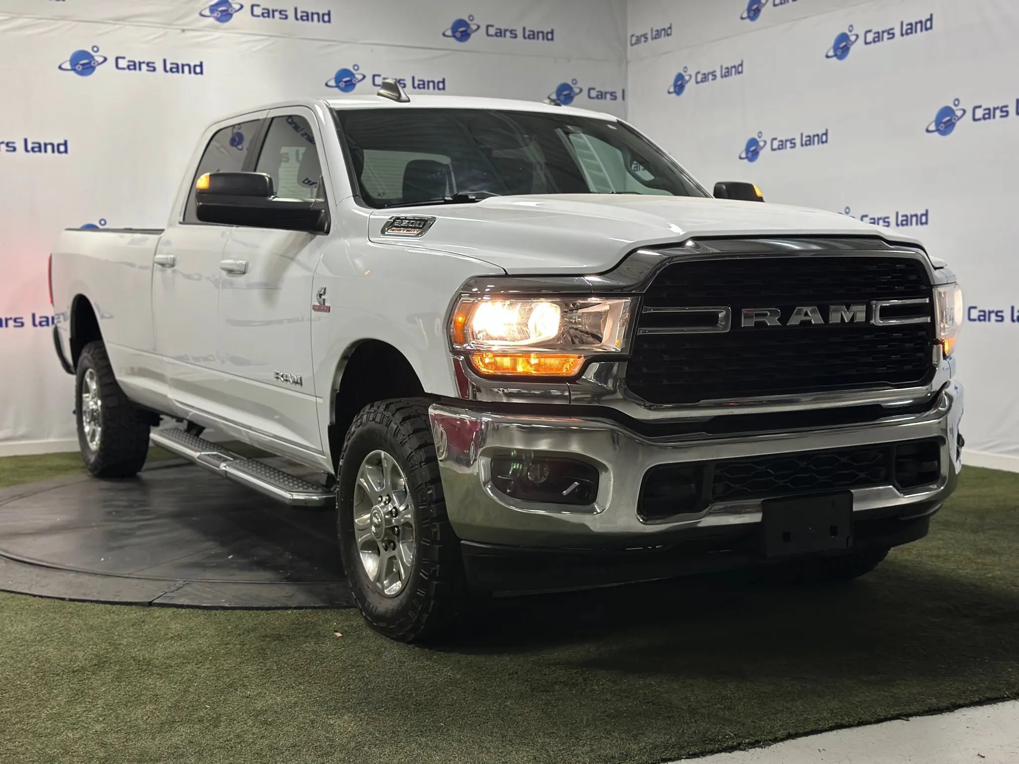 Used 2022 RAM 2500 Big Horn w/ Level 1 Equipment Group AWD/4WD image 1